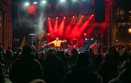 Pravljični Kamnik navdušil s prvimi tremi prednovoletnimi koncerti (3)